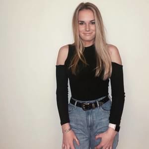 Meet your Posher, Lauren